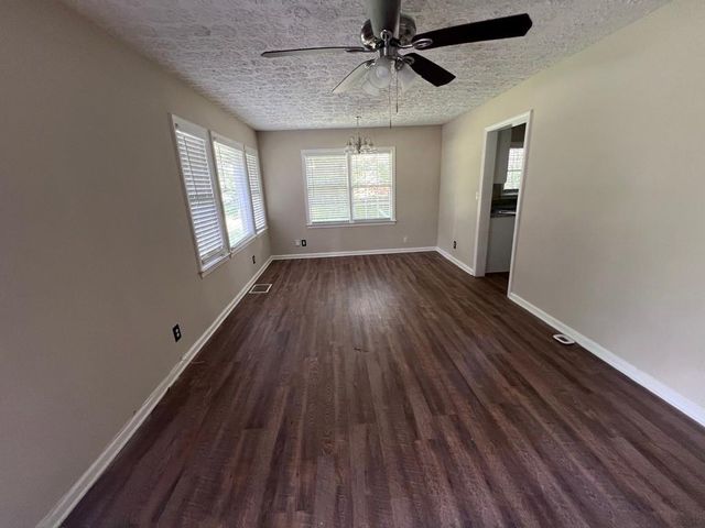 2922 Dale Place, Decatur, GA 30032
