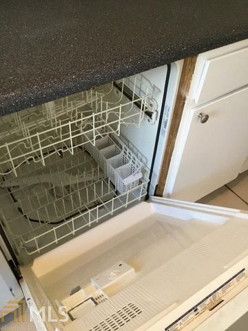 3121 Colonial Way A, Atlanta, GA 30341