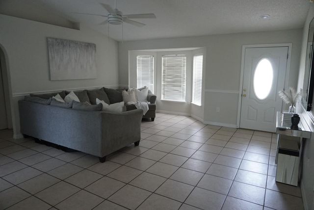 1787 HAZELTON AVENUE, Deltona, FL 32738