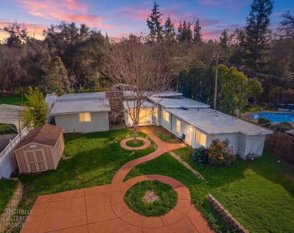 3838 Circle Dr, Loomis, CA 95650