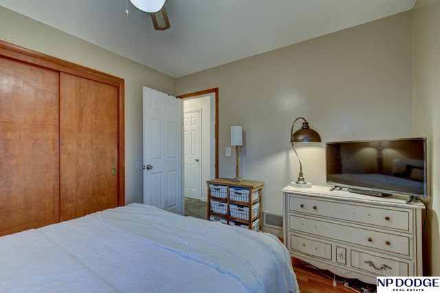 5408 N 45th Avenue, Omaha, NE 68104