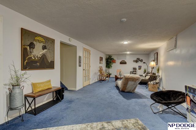 5408 N 45th Avenue, Omaha, NE 68104