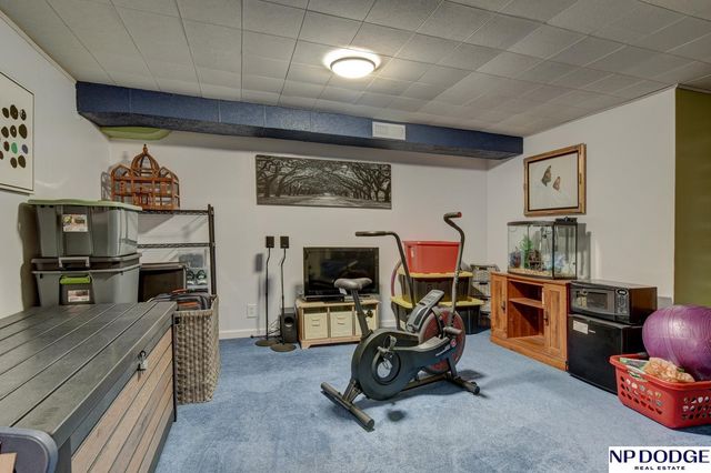 5408 N 45th Avenue, Omaha, NE 68104