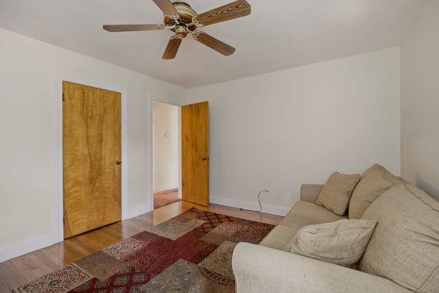 1443 Bedford St, Fall River, MA 02723