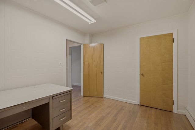 1443 Bedford St, Fall River, MA 02723