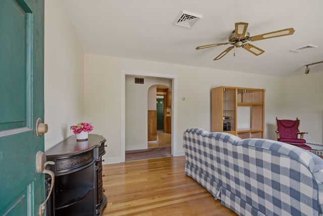 1443 Bedford St, Fall River, MA 02723