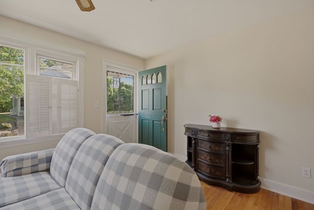 1443 Bedford St, Fall River, MA 02723