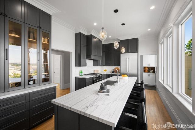 4754 17th Street, San Francisco, CA 94117
