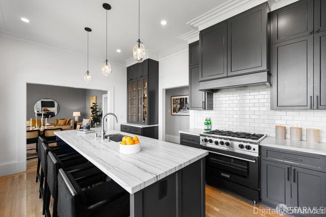 4754 17th Street, San Francisco, CA 94117
