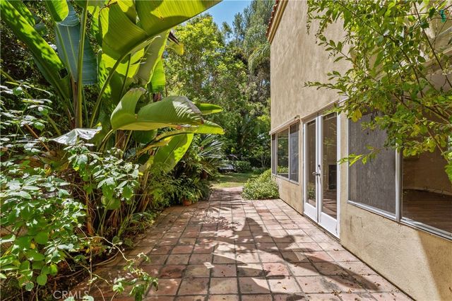 2965 Corte Portofino, Newport Beach, CA 92660