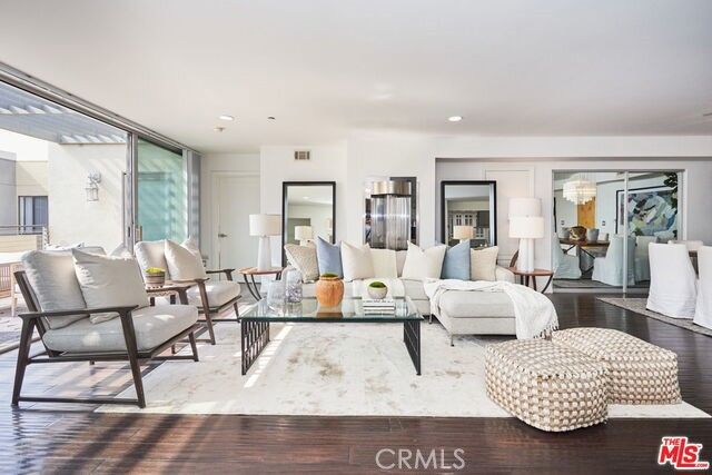 1544 7th 17, Santa Monica, CA 90401