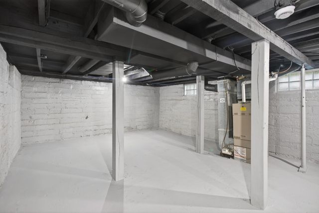 3901 Clinton Avenue, Minneapolis, MN 55409