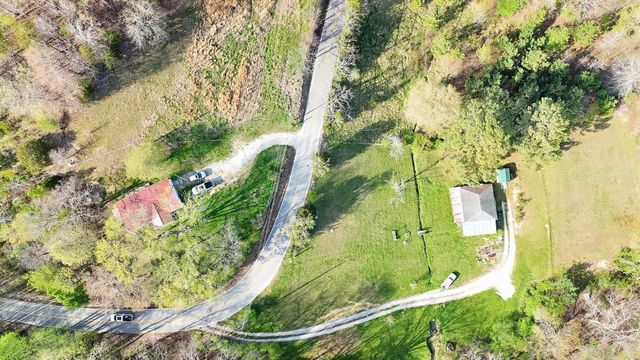 814 Emery Road, Soddy Daisy, TN 37379