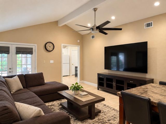 1103 County Road 281, Alvin, TX 77511