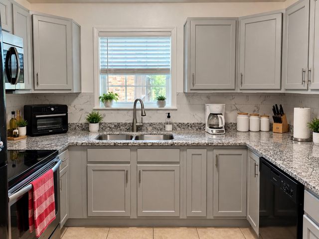 1103 County Road 281, Alvin, TX 77511