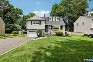 26 Westland Road, Verona, NJ 07044