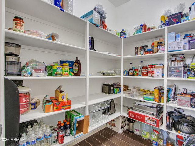 3715 W TERESA Drive, New River, AZ 85087