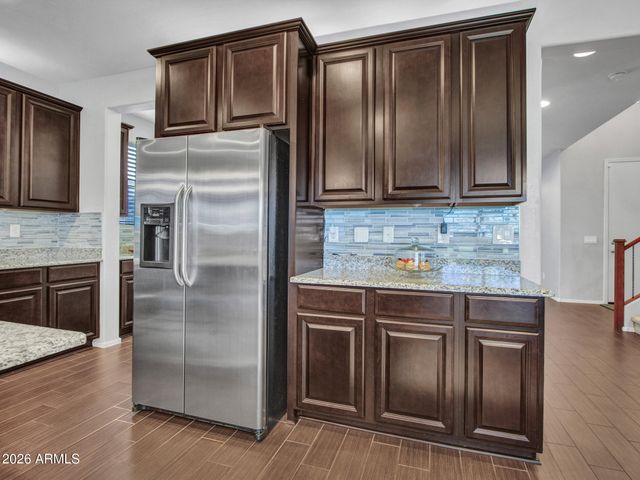 3715 W TERESA Drive, New River, AZ 85087