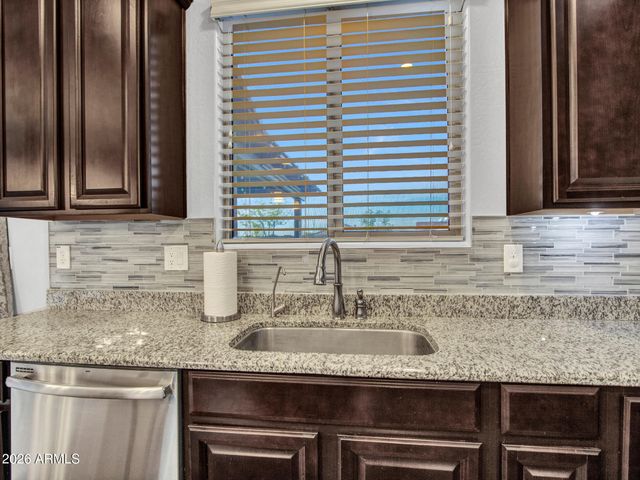 3715 W TERESA Drive, New River, AZ 85087