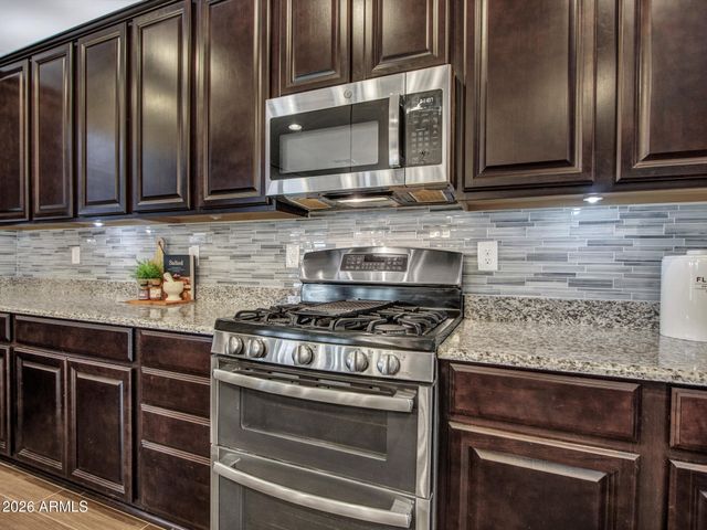 3715 W TERESA Drive, New River, AZ 85087