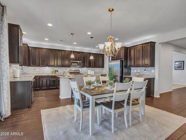 3715 W TERESA Drive, New River, AZ 85087