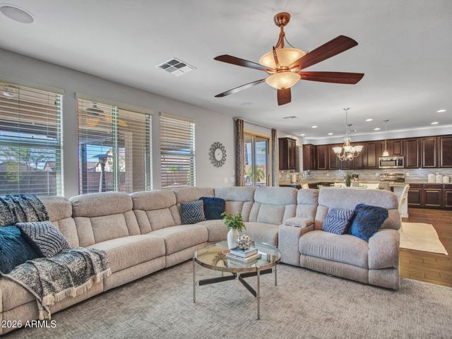 3715 W TERESA Drive, New River, AZ 85087