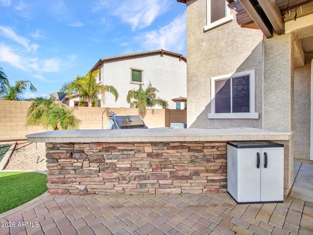 3715 W TERESA Drive, New River, AZ 85087