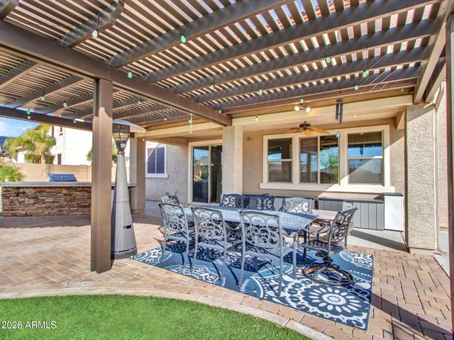 3715 W TERESA Drive, New River, AZ 85087