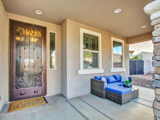 3715 W TERESA Drive, New River, AZ 85087