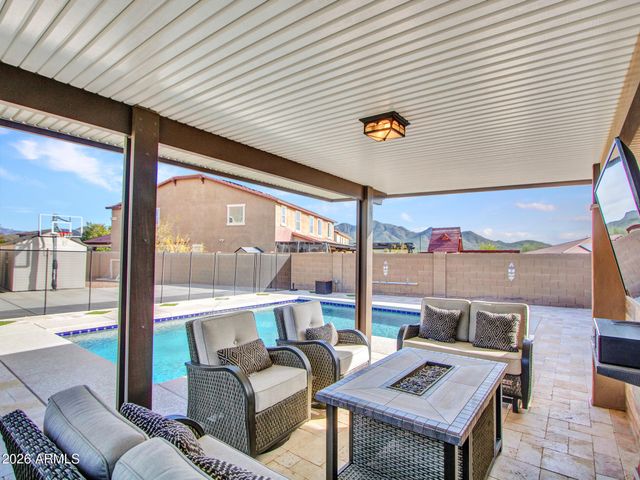 3715 W TERESA Drive, New River, AZ 85087