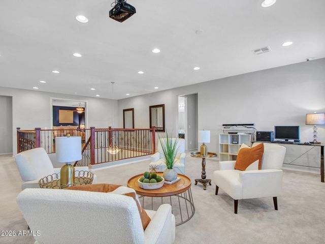 3715 W TERESA Drive, New River, AZ 85087