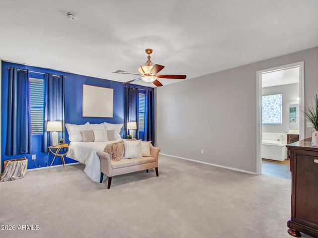 3715 W TERESA Drive, New River, AZ 85087