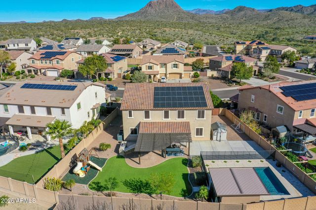 3715 W TERESA Drive, New River, AZ 85087