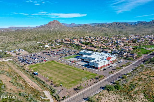 3715 W TERESA Drive, New River, AZ 85087