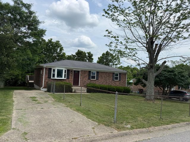 125 Arvin Drive, Lancaster, KY 40444