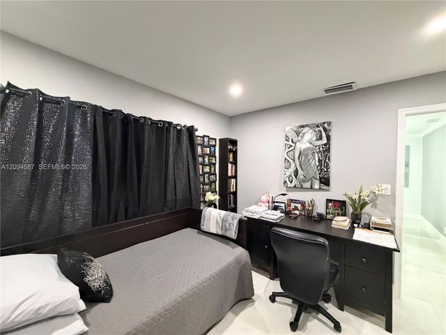 520 NW 46th Street, Deerfield Beach, FL 33064