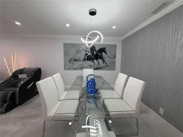 520 NW 46th Street, Deerfield Beach, FL 33064