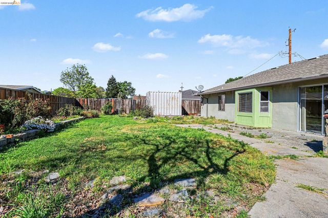 131 Hazel Dr, Pleasant Hill, CA 94523