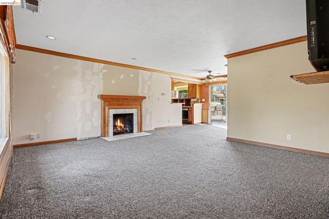 131 Hazel Dr, Pleasant Hill, CA 94523