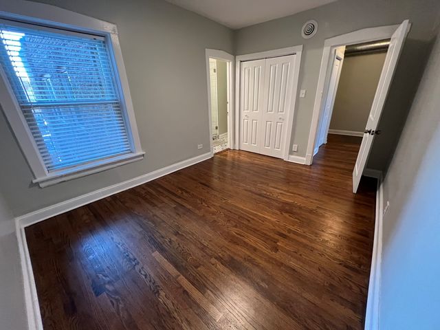 3528 N Reta Avenue 3, Chicago, IL 60657