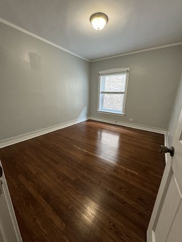 3528 N Reta Avenue 3, Chicago, IL 60657