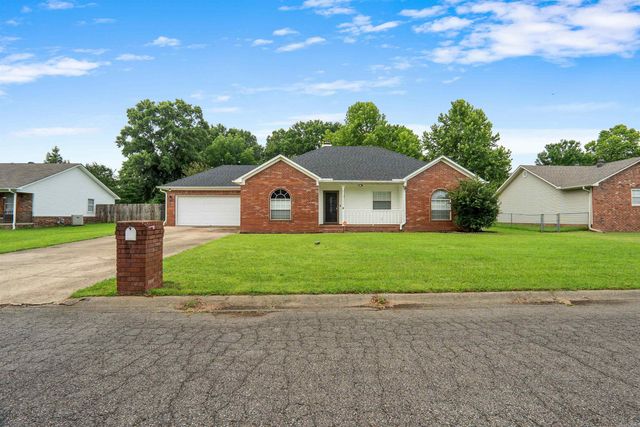 15 Red Oak Drive, Cabot, AR 72023