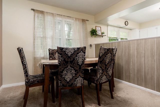 2530 Sunset Drive, Beloit, WI 53511