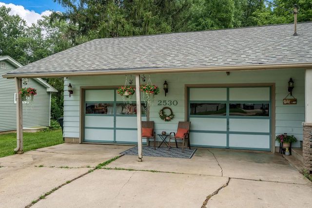 2530 Sunset Drive, Beloit, WI 53511
