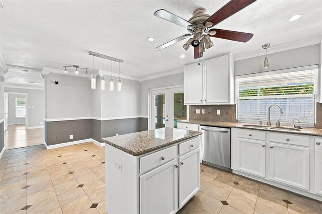 5831 NW 56TH Place, Tamarac, FL 33319