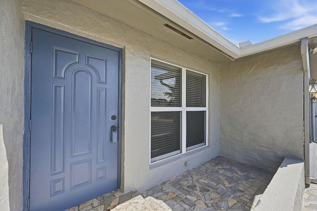 5831 NW 56TH Place, Tamarac, FL 33319