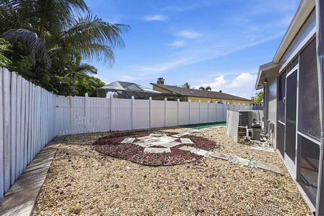 5831 NW 56TH Place, Tamarac, FL 33319
