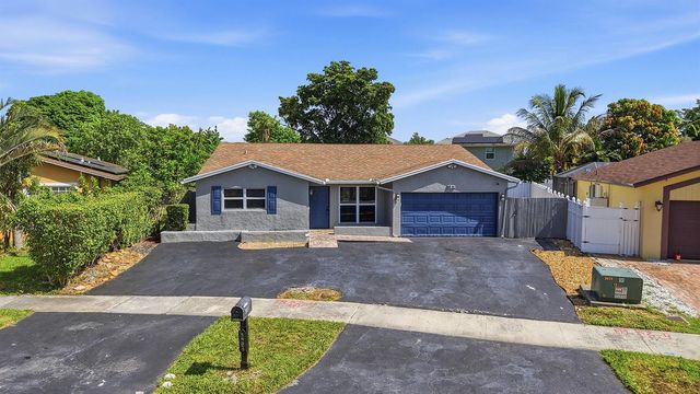 5831 NW 56TH Place, Tamarac, FL 33319