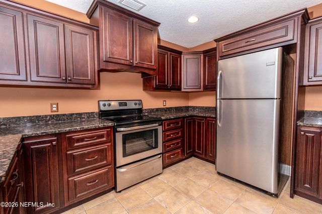 18100 CREWS Road, Glen St. Mary, FL 32040