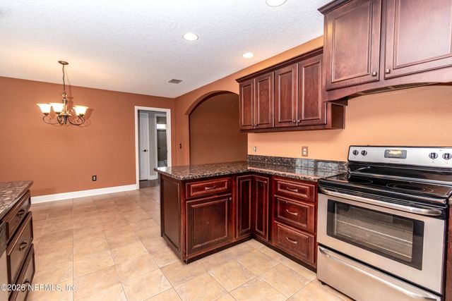 18100 CREWS Road, Glen St. Mary, FL 32040